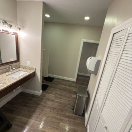 5881FA0B-2D04-4AE8-A1ED-94F632637C65